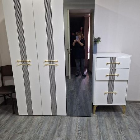 Larisa Apartment Tbilisi Eksteriør bilde